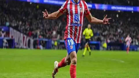 曼城冬窗大肆引援，瓜迪奥拉是否将重蹈覆辙，力求再创辉煌？